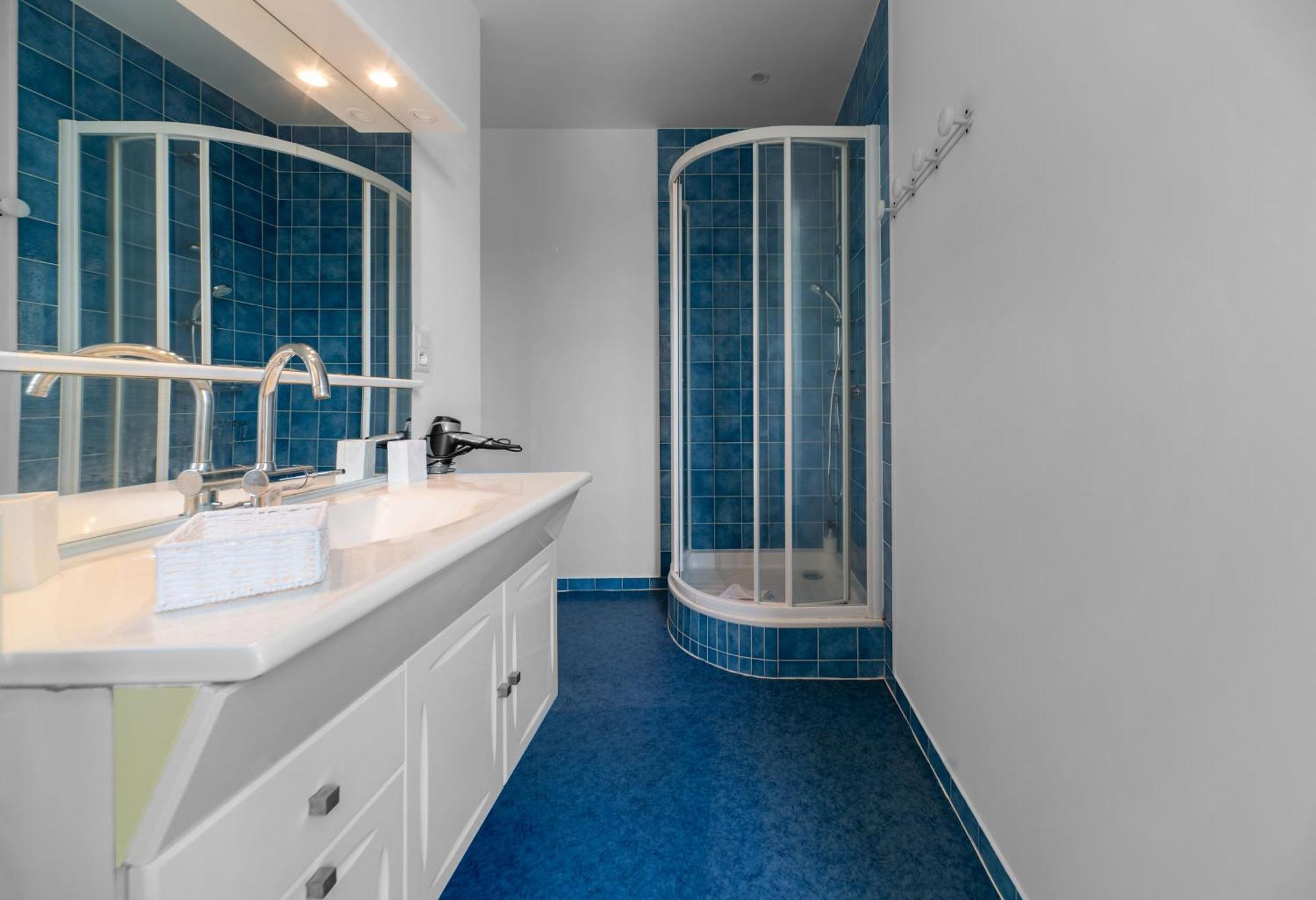Le Grenet - Appartement Design En Duplex Vichy Eksteriør billede