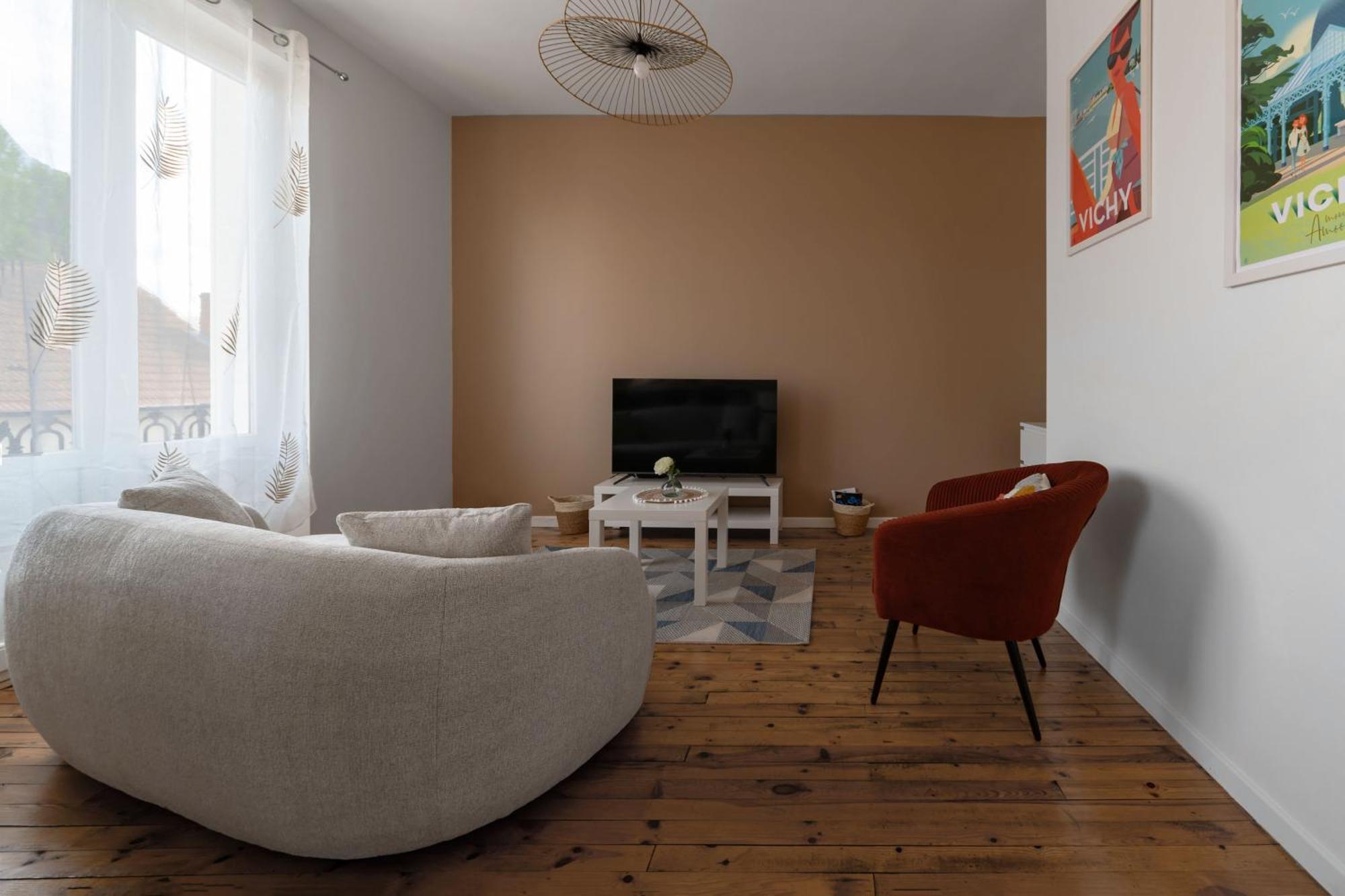 Le Grenet - Appartement Design En Duplex Vichy Eksteriør billede