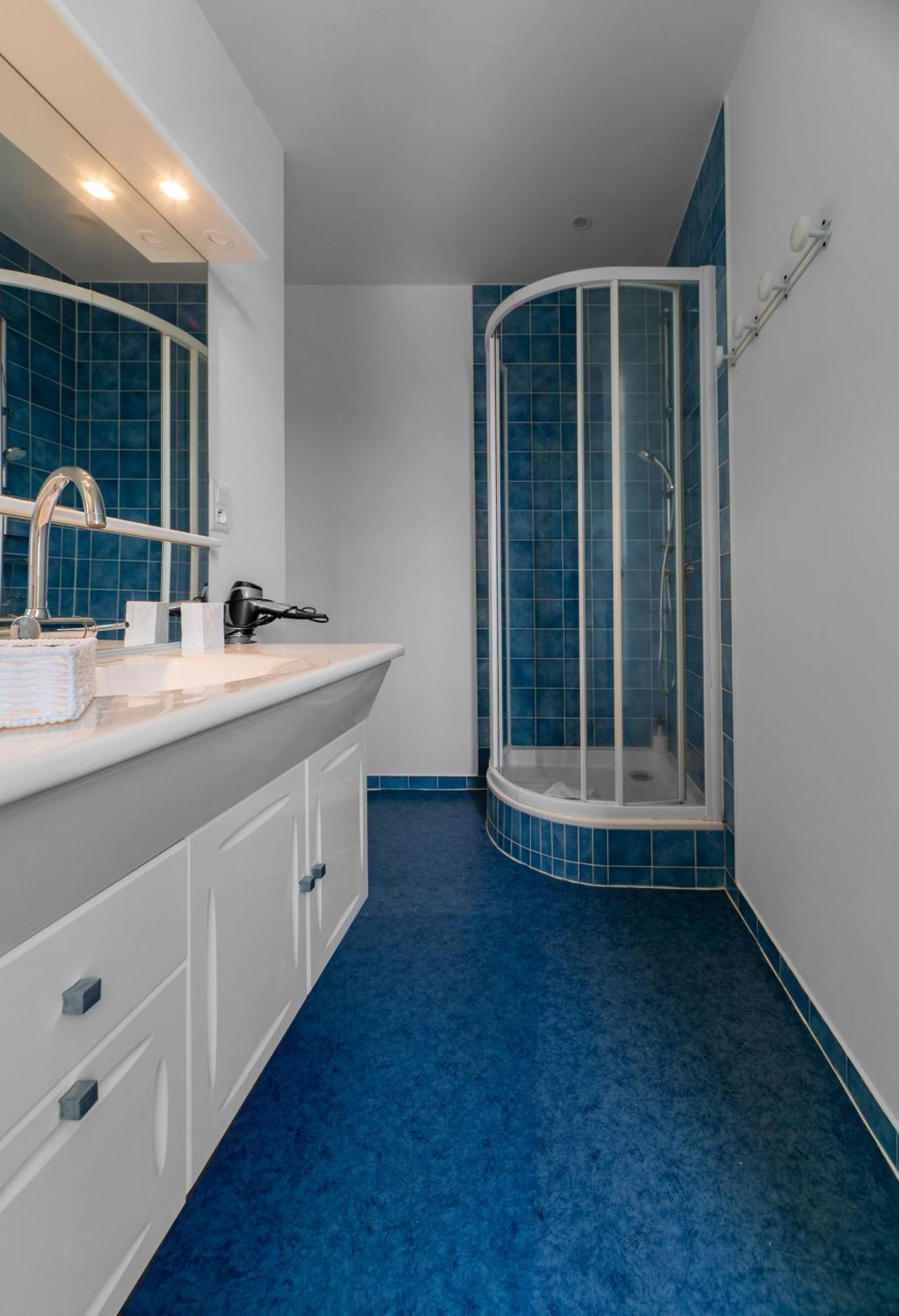 Le Grenet - Appartement Design En Duplex Vichy Eksteriør billede